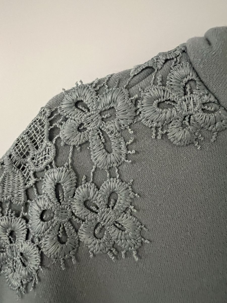 C&A Maglioni & Felpe: Hoodie-Kleid mit Spitze, Gr. M, elegant, leger – Usato da Winterthur venduto da mel_wy 1
