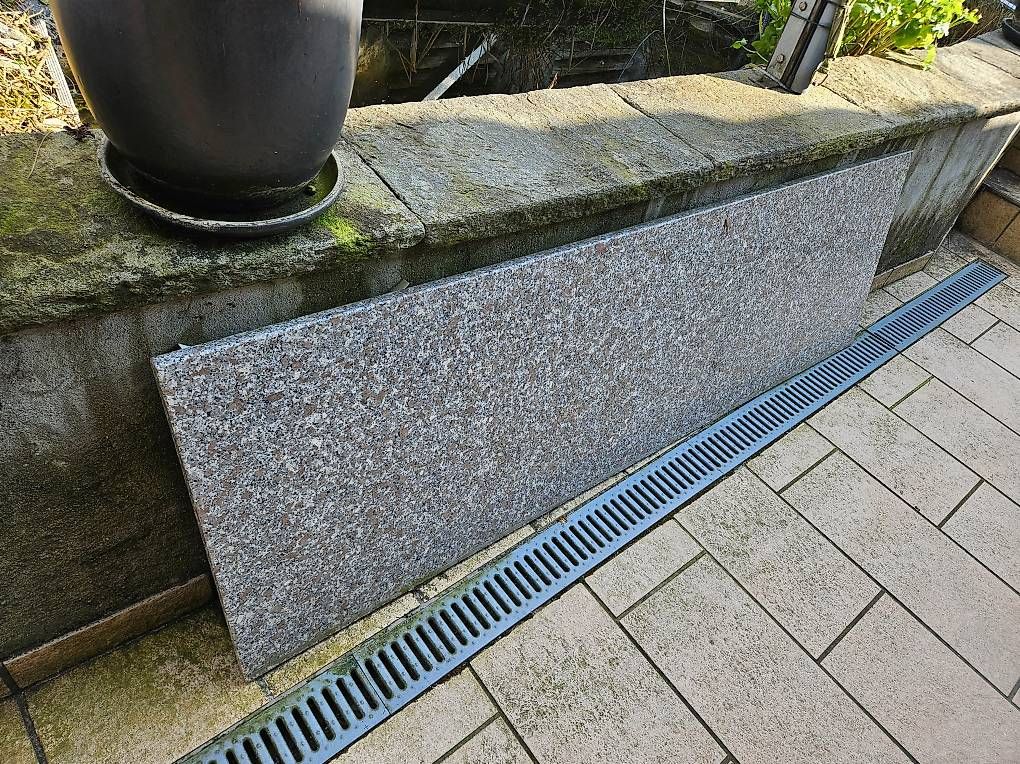 Piatti di portata: Granitplatte 2000x620x30 – Usato da Kappel SO venduto da nai_7gfs