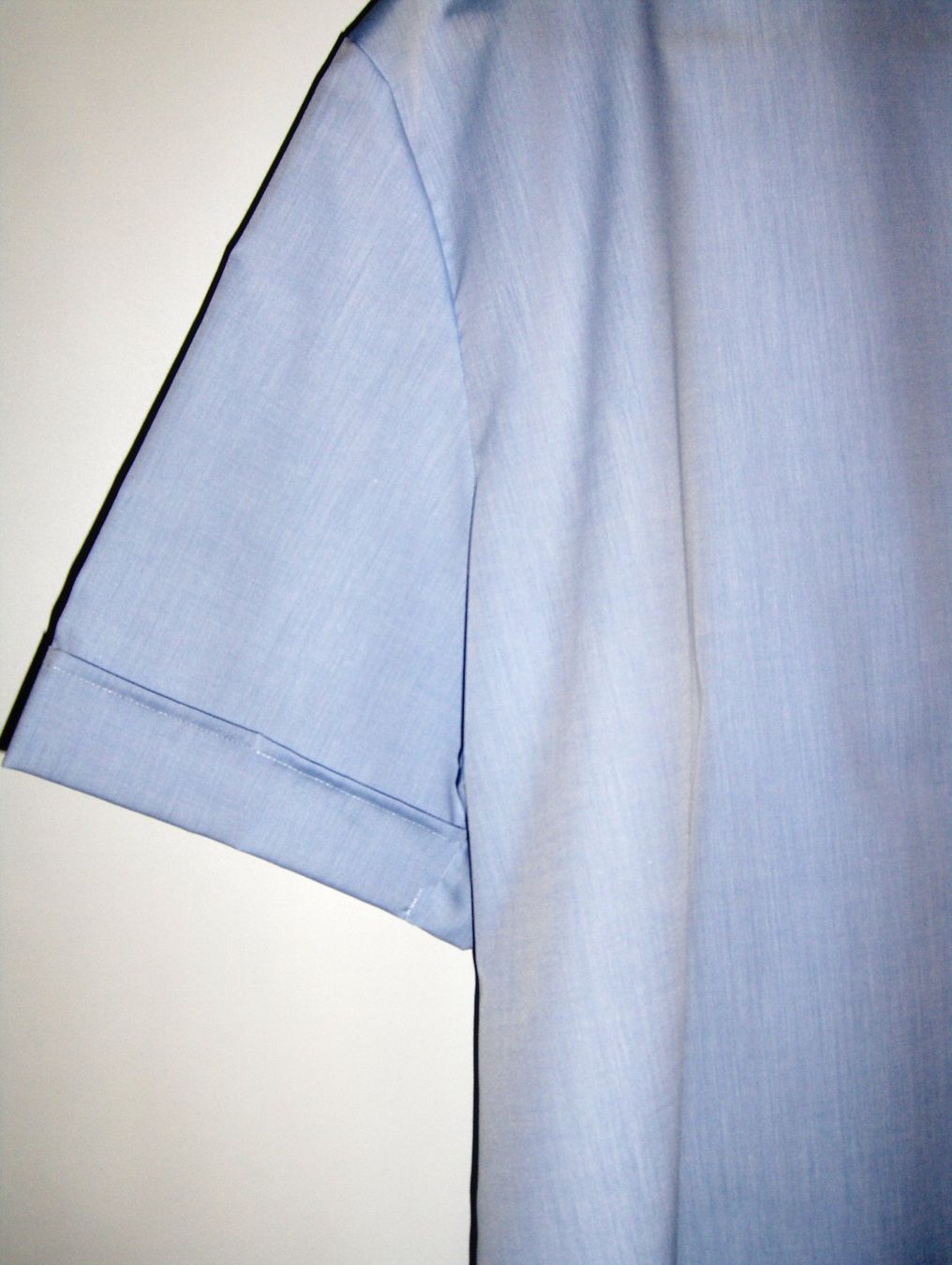 Camicette: Bluse ETERNA kurzarm  Grösse 44, Farbe hellblau – Usato da Dübendorf venduto da alracfo 2