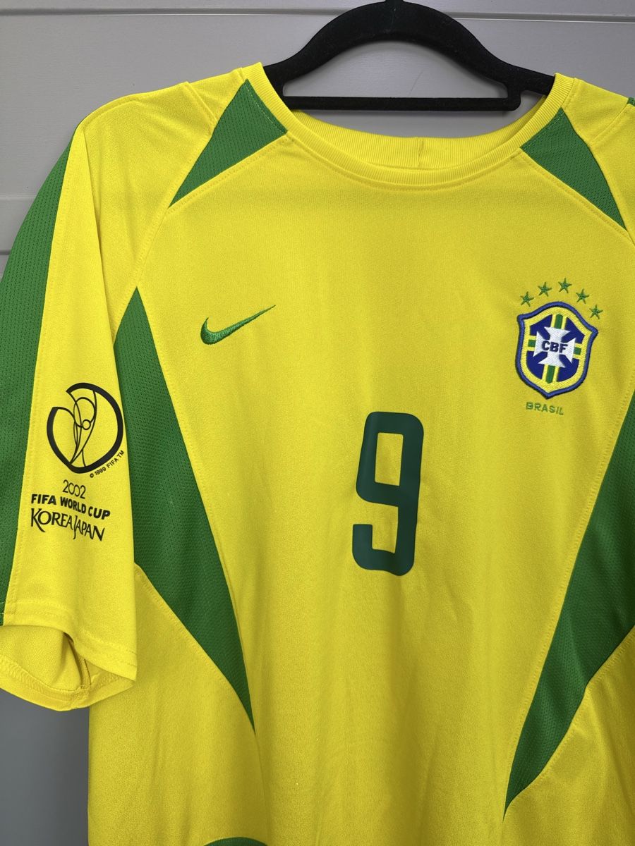 Nike Leibchen & Hosen: Nike Brazil Ronaldo (2002) – Gebraucht aus Lausanne von Unehistoiredesapes 1