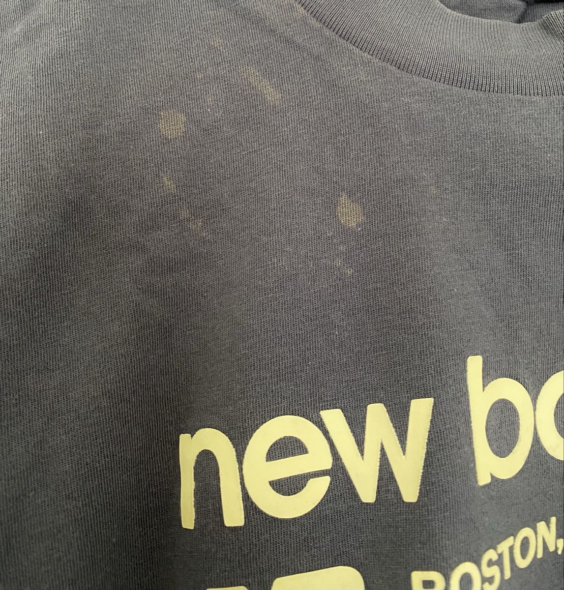 New Balance T-shirt: New Balance T-Shirt – Usato da Bonstetten venduto da zweitihand.shop 2