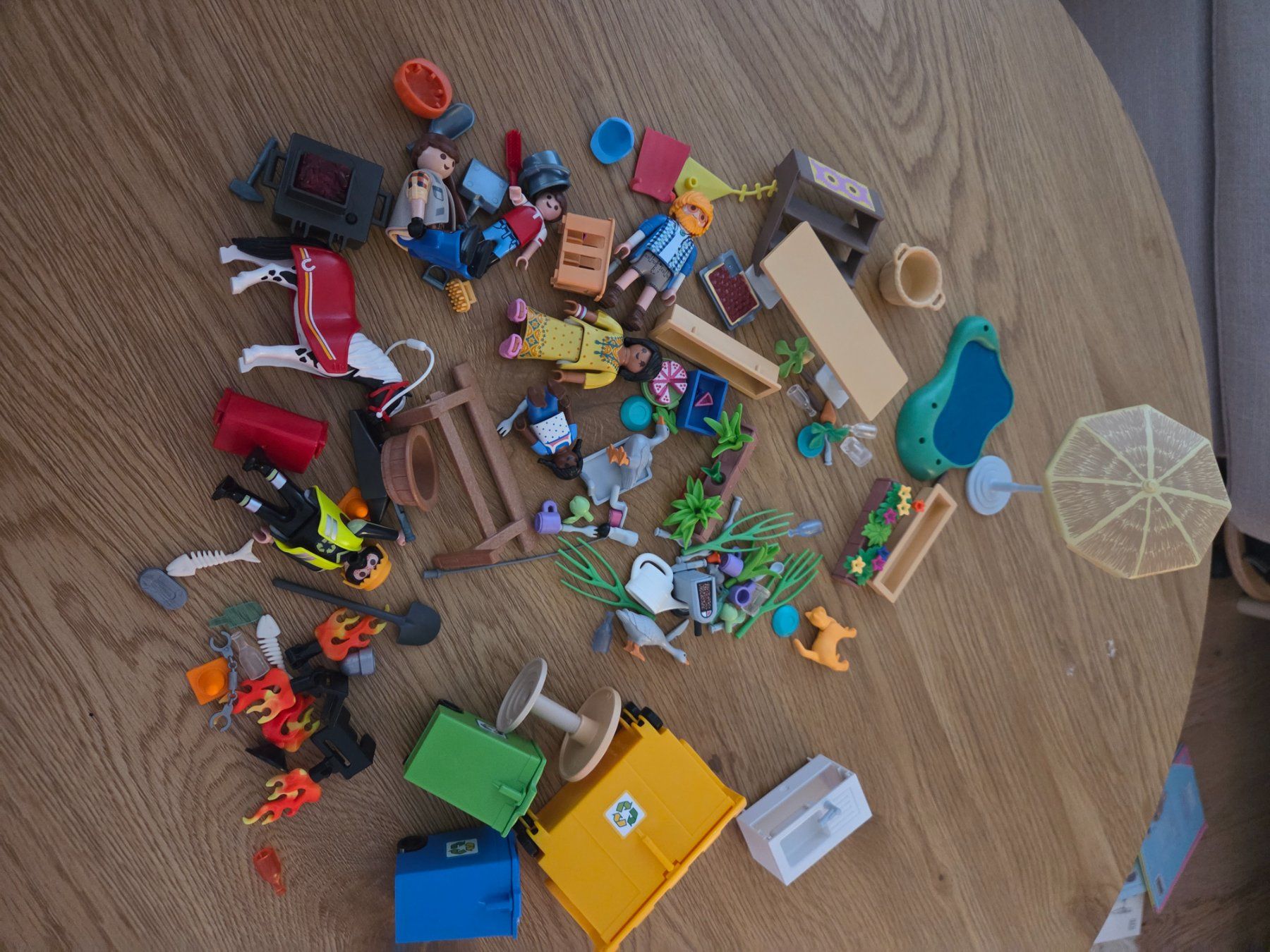 Playmobil Jouets: Lot playmobil – D'occasion à Founex par jen_hb65 1