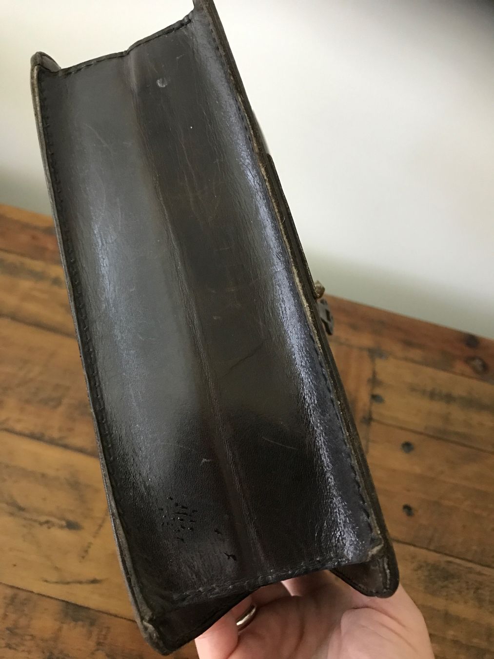 Sacs femmes: Alte Handtasche Leder – D'occasion à Rapperswil SG par cosiba01 2