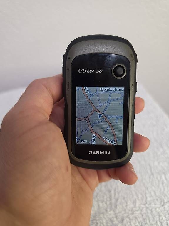 Garmin Navigationsgeräte: Garmin eTrex 30 – Gebraucht aus Zuzwil SG von mdeti