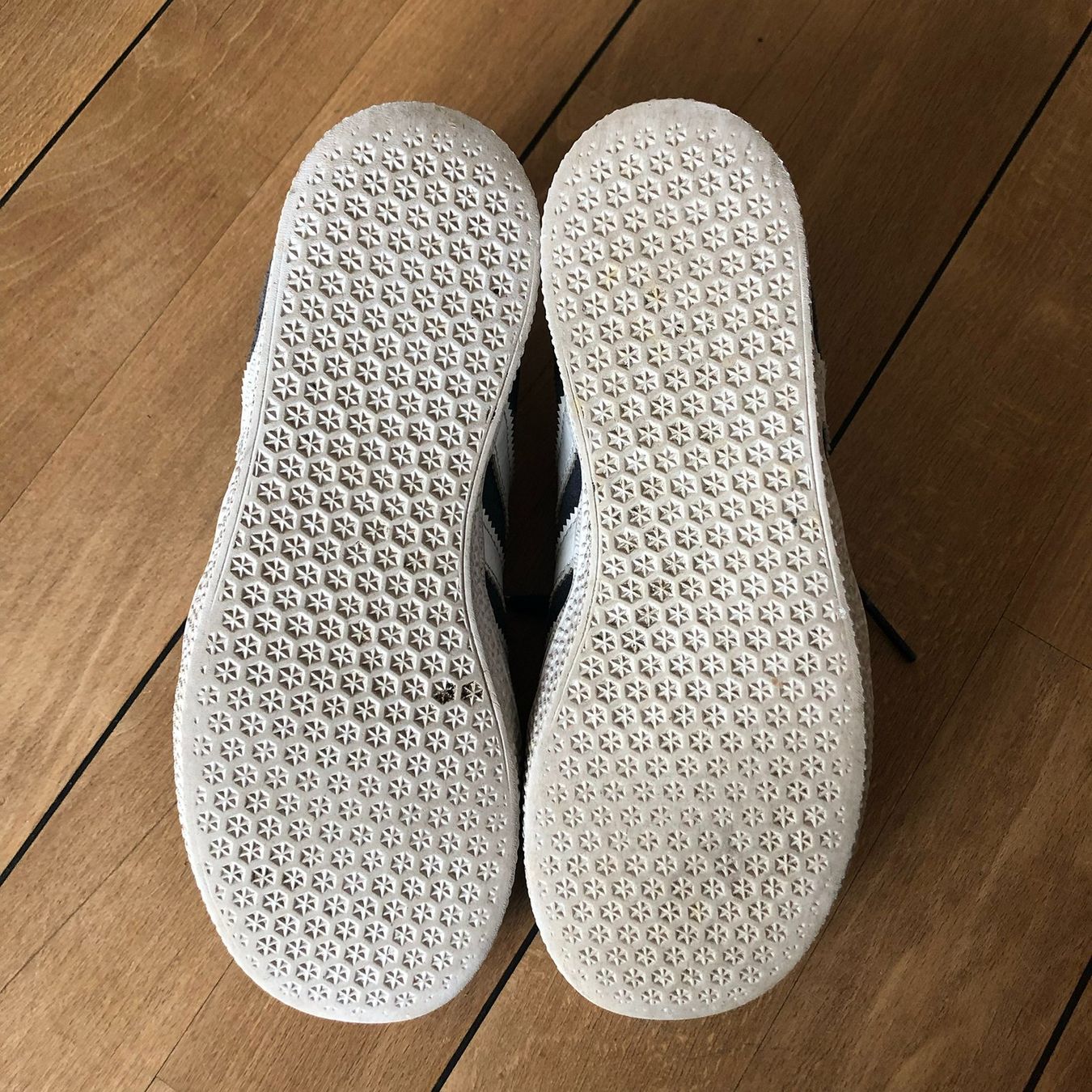 Adidas Scarpe da uomo: ADIDAS Gr.33 – Usato da Bern venduto da rea199 2