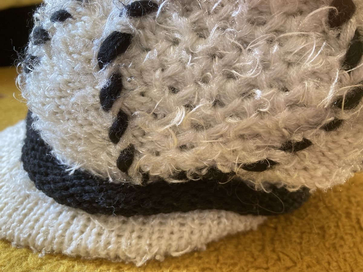 Copricapi, berretti & cappellini: Chapeau d’hiver – Usato da Ardon venduto da hel_2sxp 2