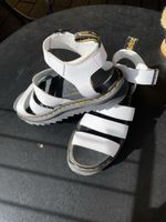 Dr Martens - Sandales blanches à plateforme