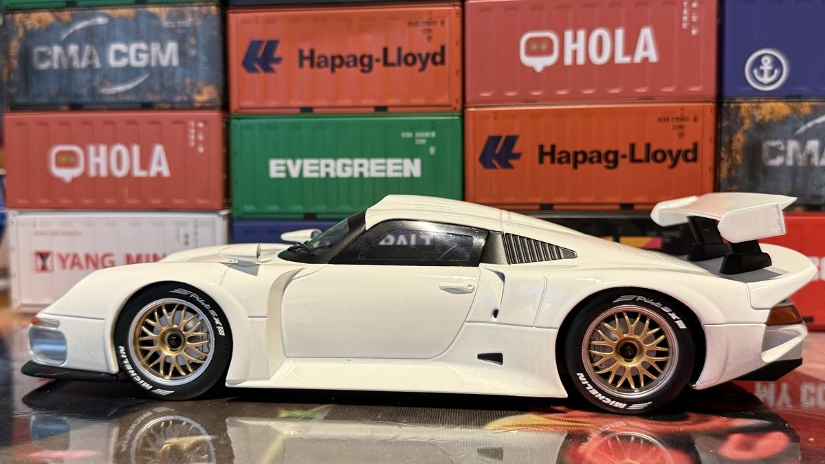 Porsche Modellini d'auto: Porsche 911 GT1 weiss  – Nuovo (secondo la descrizione) da Basel venduto da Zomeg 5