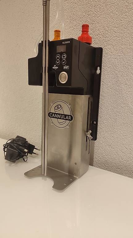 Sonstiges Geschirr & Gläser: Kegland Cannular Can & Bottle Filler – Gebraucht aus Grindelwald von Lobhorn