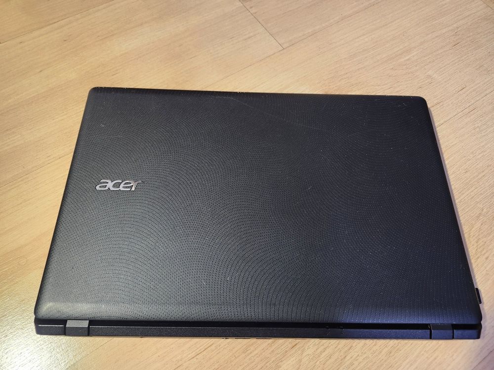 Aspire Notebooks: ACER Aspire ES1, Celeron 2-core, 4GB, 1TB SSD, DVD-Laufwerk – Gebraucht aus Brig von Mike69 4
