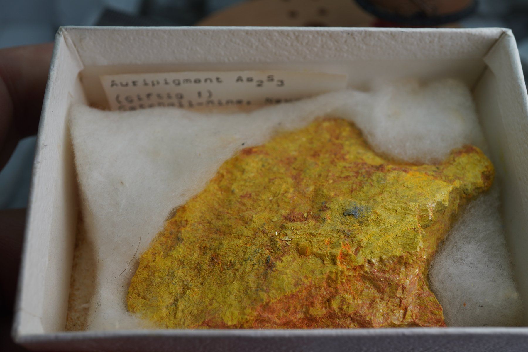 Mineralien & Heilsteine: Auripigement     Getchall Mine Nevada – Neu und originalverpackt aus Eschenbach SG von topstone 1