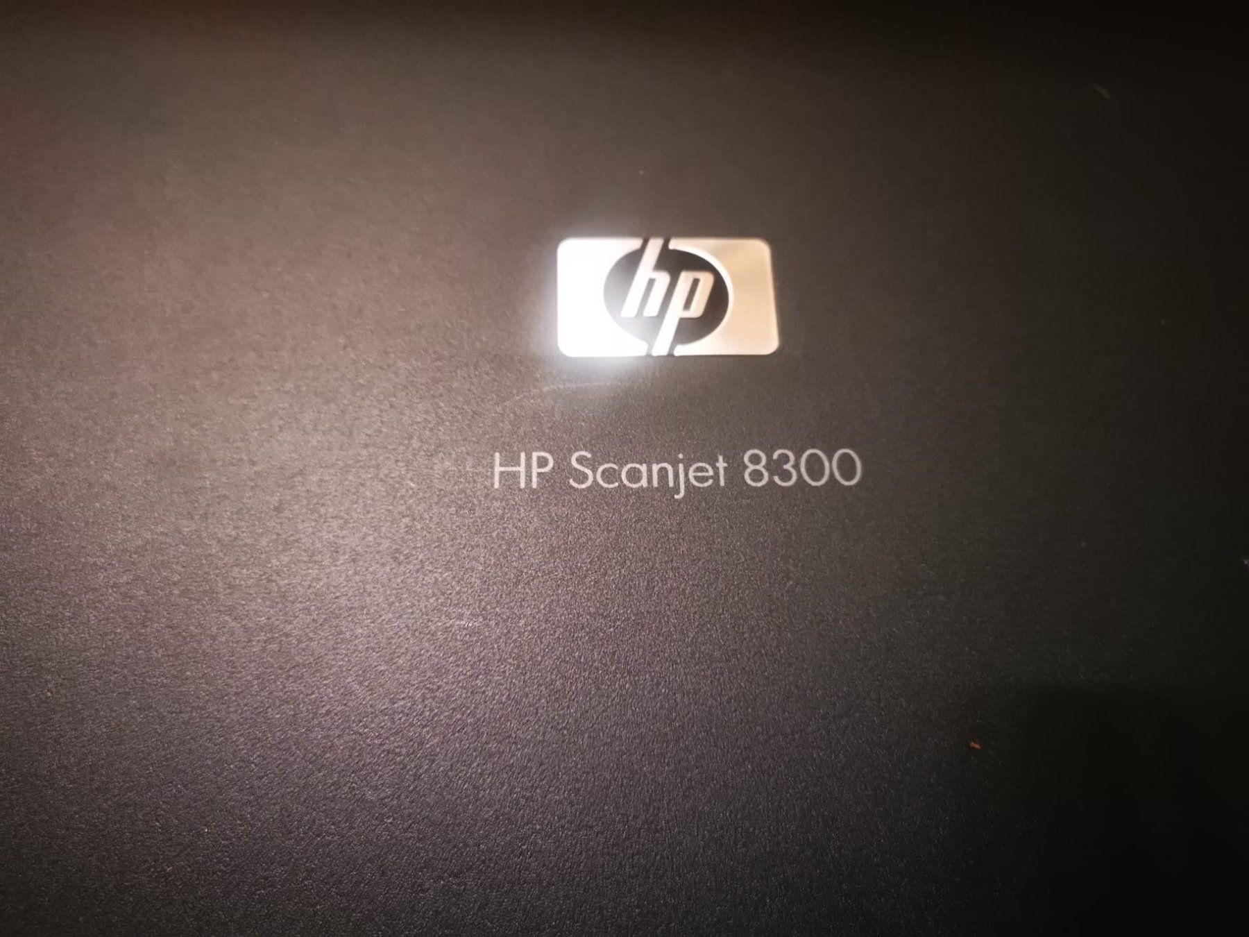 Hewlett Packard Scanner: HP ScanJet 8300, gebrauchter Scanner – Usato da Rorschacherberg venduto da QuoAli 1