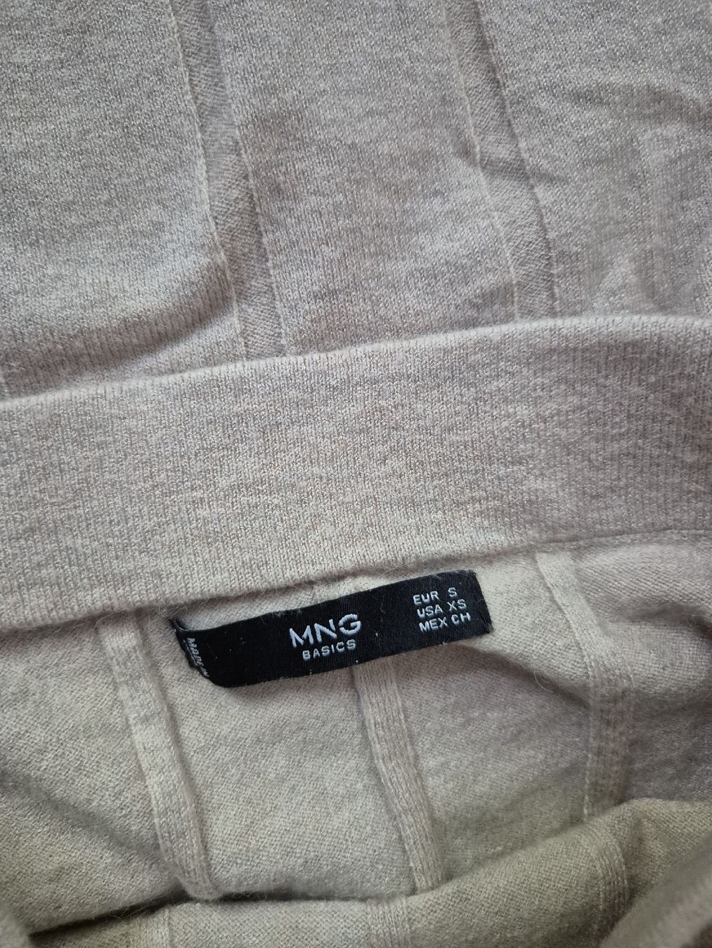 Mango Vestiti: Mango Strick Set, Rock und Pullover, Beige, Grösse XS – Usato da Basel venduto da lilifee86 3