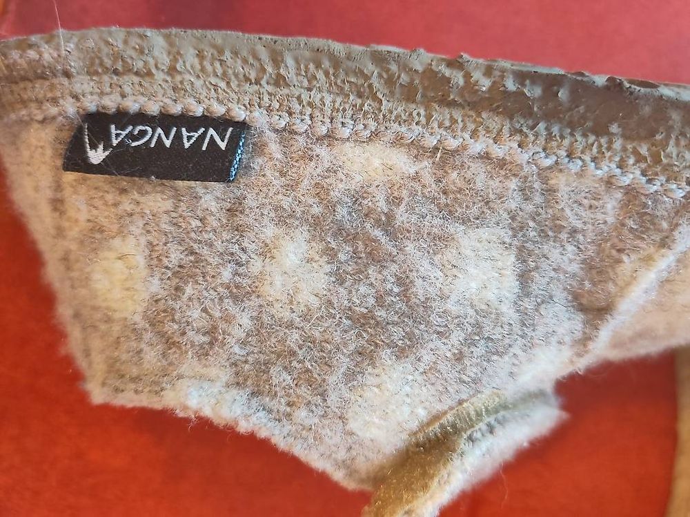 Chaussures garçon: Hausschuhe nanga Grösse 30 – D'occasion à Römerswil LU par schoni 2