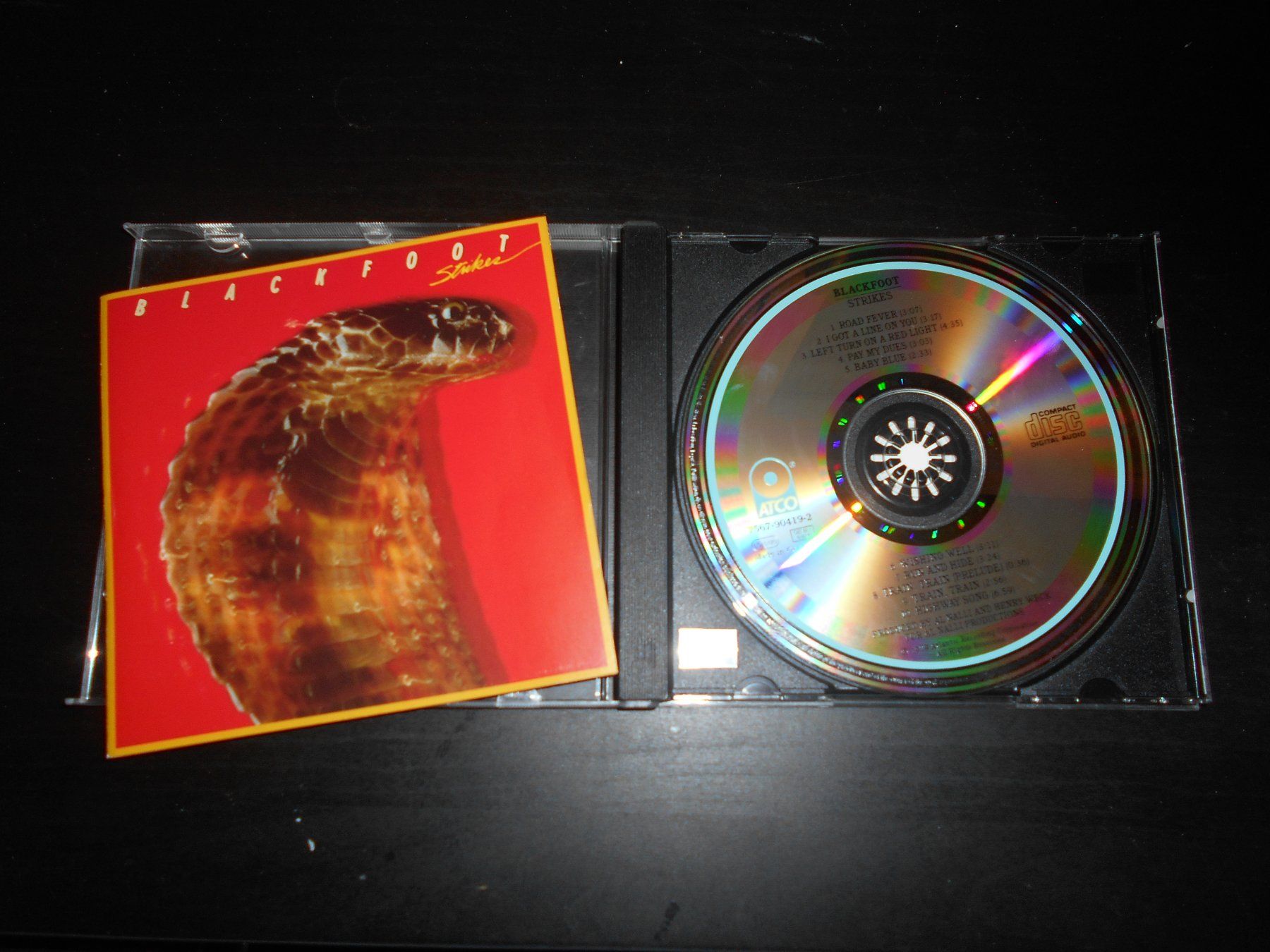 CD: Blackfoot – Strikes / / 1979 – Usato da Aarberg venduto da witchhunter01