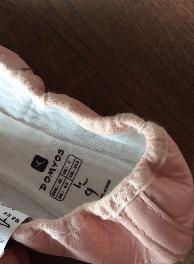 Scarpe da donna: Ballerines Balletschuh 39/40 – Nuovo (secondo la descrizione) da Zürich venduto da laude 1