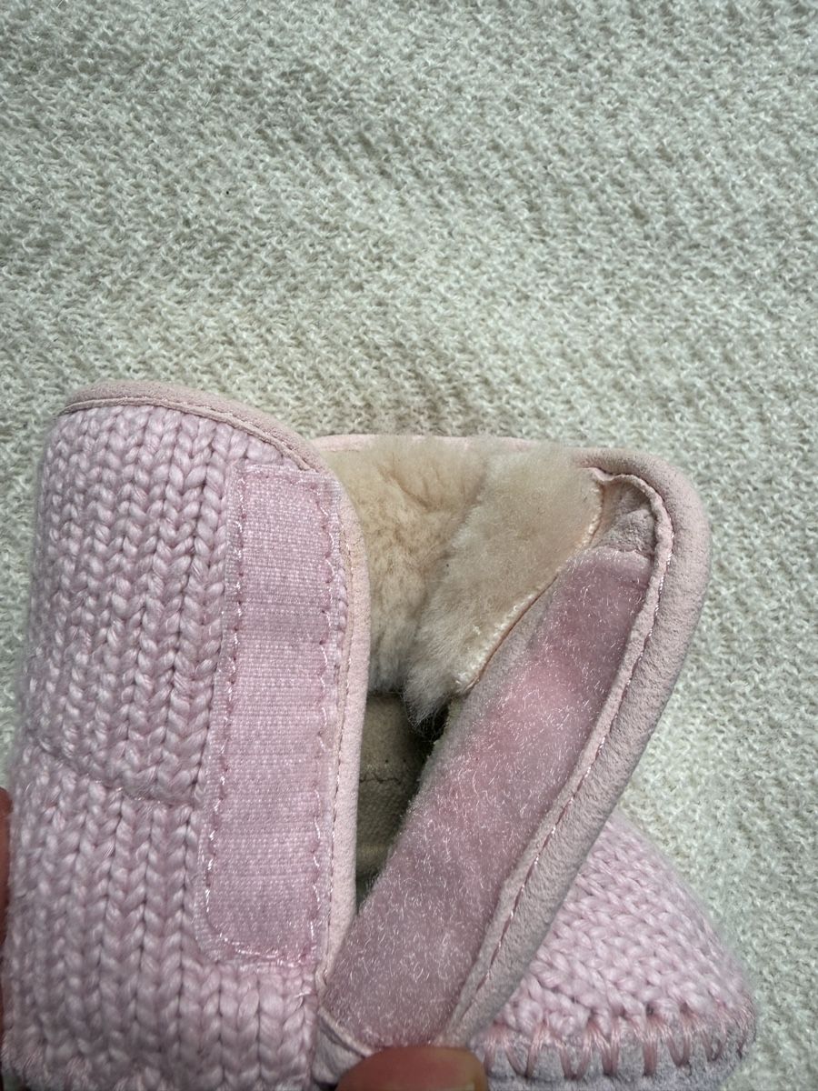 Ugg Scarpe per ragazzi: UGG Baby Booties 16 Neu – Nuovo (secondo la descrizione) da Zürich venduto da WomenMenKidsClothes 4