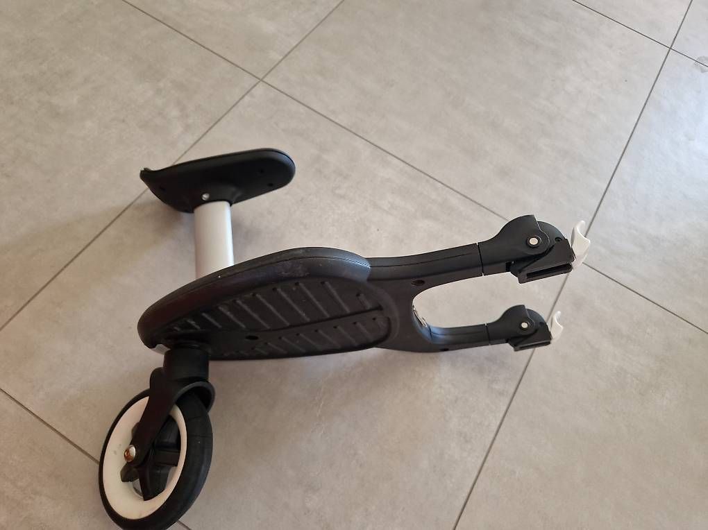 Bugaboo Poussette: Planche à roulettes Bugaboo Camaleon – D'occasion à Romont FR par raj_sjv9 2