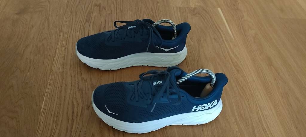 Scarpe da uomo: HOKA Gr. 42.5 wie neu – Nuovo (secondo la descrizione) da Kilchberg ZH venduto da evahug 2