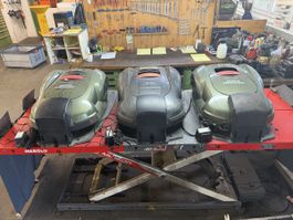 3x Husqvarna Automower Mähroboter