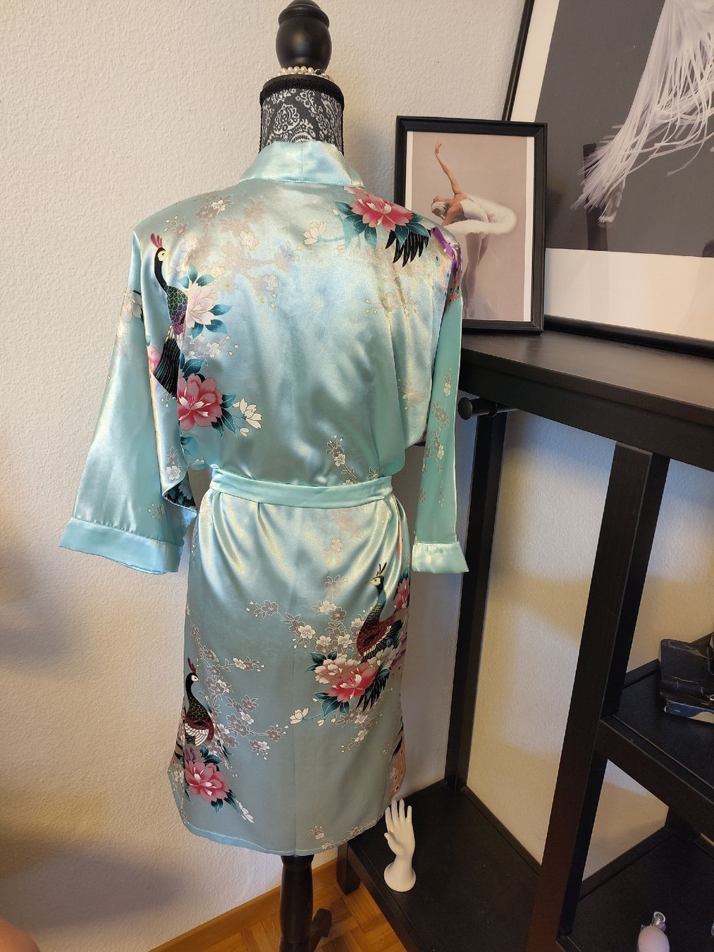 Arte internazionale: Kimono / Morgenmantel – Usato da Zollikofen venduto da Tini031 3