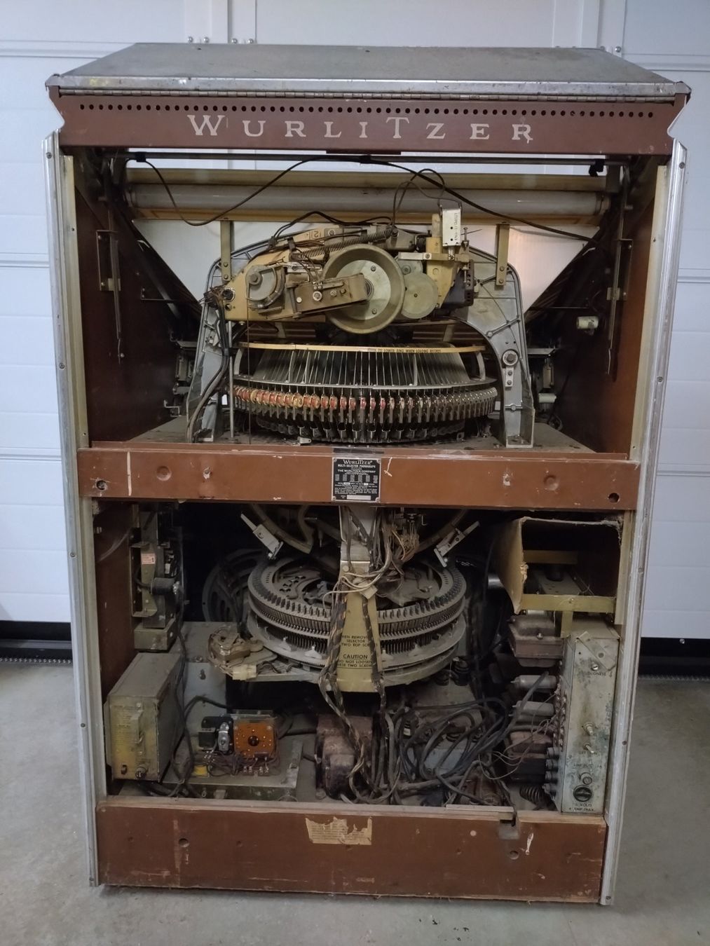 Wurlitzer Musiktruhen: Wurlitzer 2600 – Gebraucht aus Nuglar von SwissJukebox 5