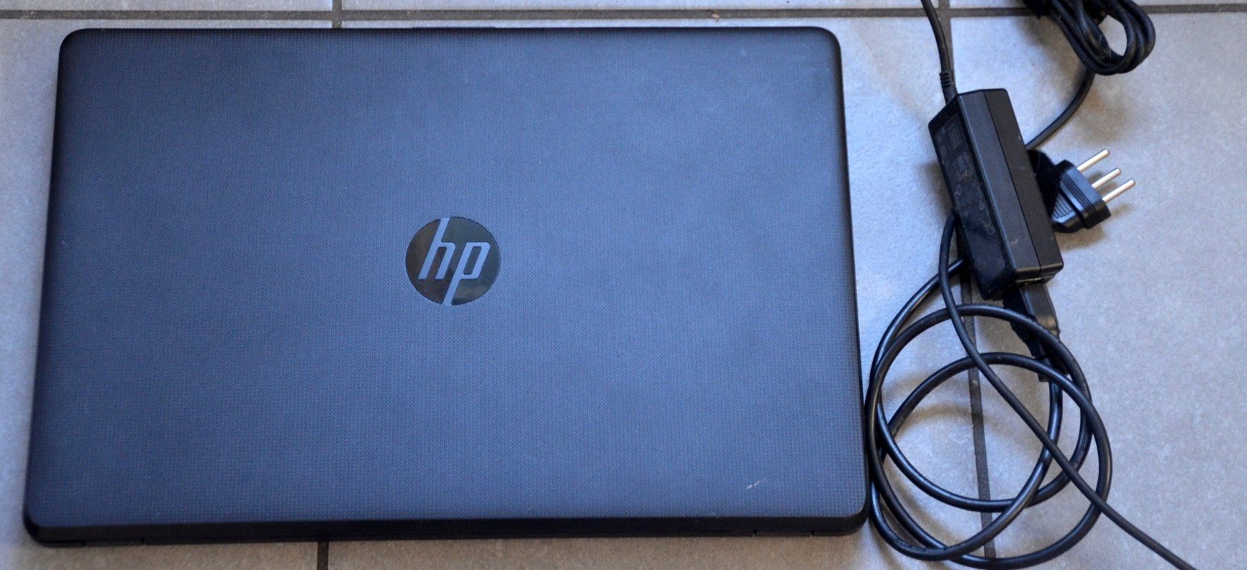 Hewlett Packard Notebook: Laptop HP 15-bs003nz 15.6" – Usato da Collonges venduto da arashee 2