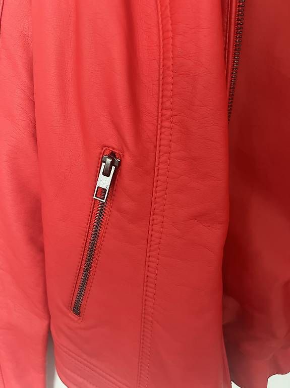 Giacche: Kunstlederjacke rot – Usato da Neftenbach venduto da bebbels69 2