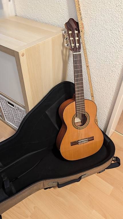 Strumenti musicali: Kinder-Guitarre Joan Aragon Tarantella Requinto – Usato da Udligenswil venduto da Cat_ia 2