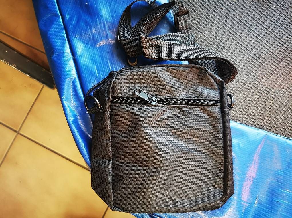 Taschen: Malinois Umhängetasche  – Neu und originalverpackt aus Brissago von dee07 2
