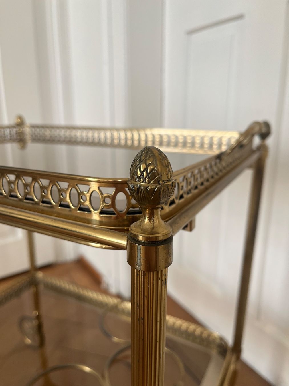 Carrelli di servizio: Vintage Jugendstil Bar-Wagen – Usato da Winterthur venduto da abdholunder 3