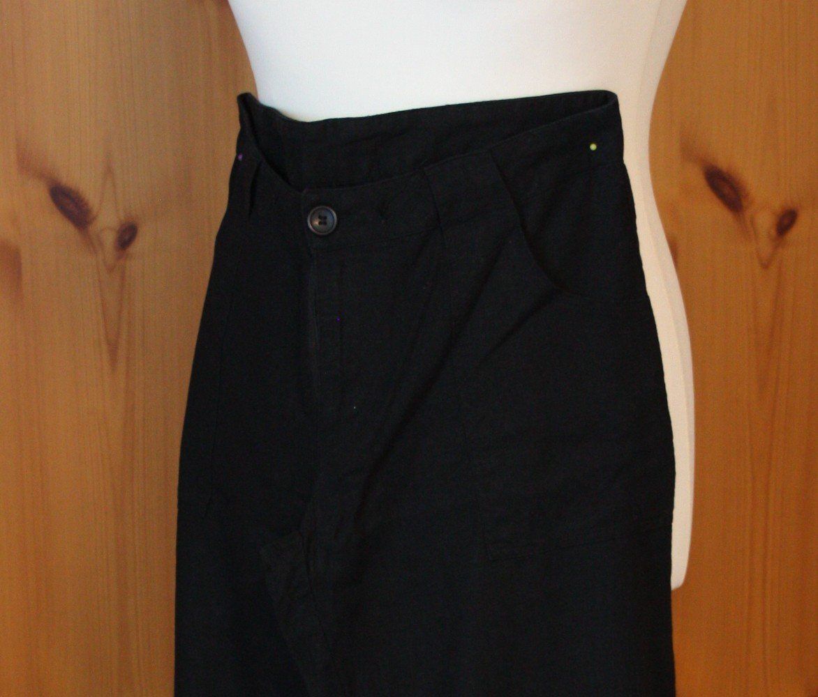 Pantaloni: Sommer - Hose schwarz Gr. L – Usato da Flüelen venduto da Diversicum-Textil 4