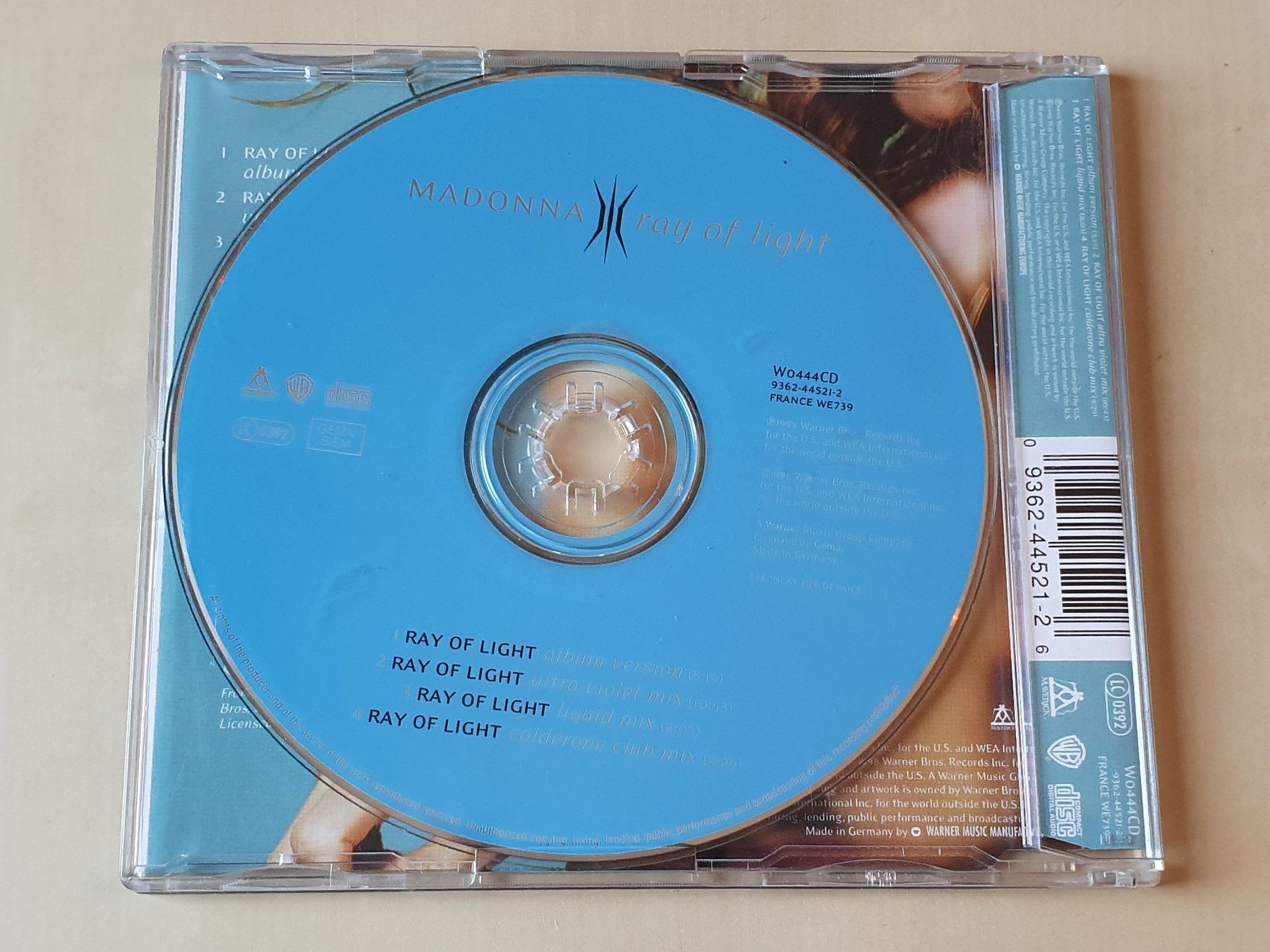 CDs: Madonna ray of light – Gebraucht aus Stansstad von collectorsshop 1