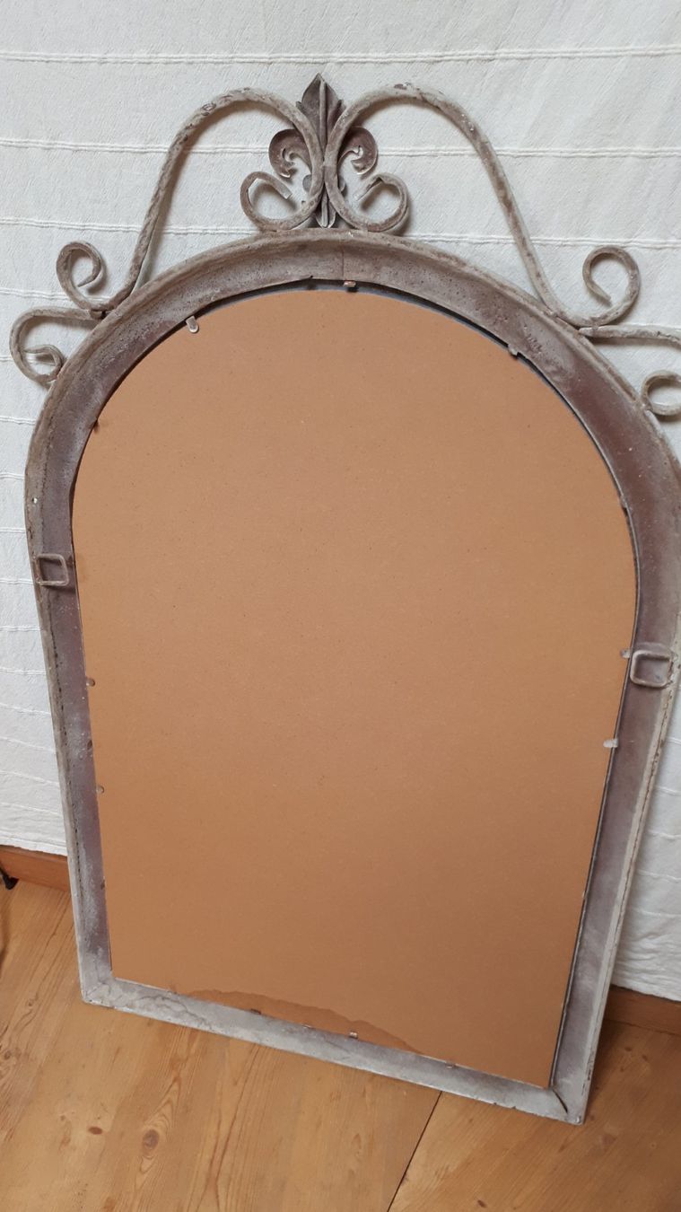 Specchi: Grosser Spiegel shabby chic – Usato da Goldiwil (Thun) venduto da chilou 2