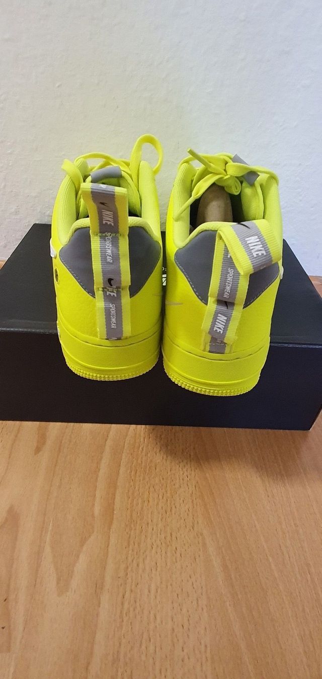 Nike Scarpe da uomo: Nike Air Force 1 Utility – Nuovo e nell'imballaggio originale da Wettingen venduto da mvilen 4