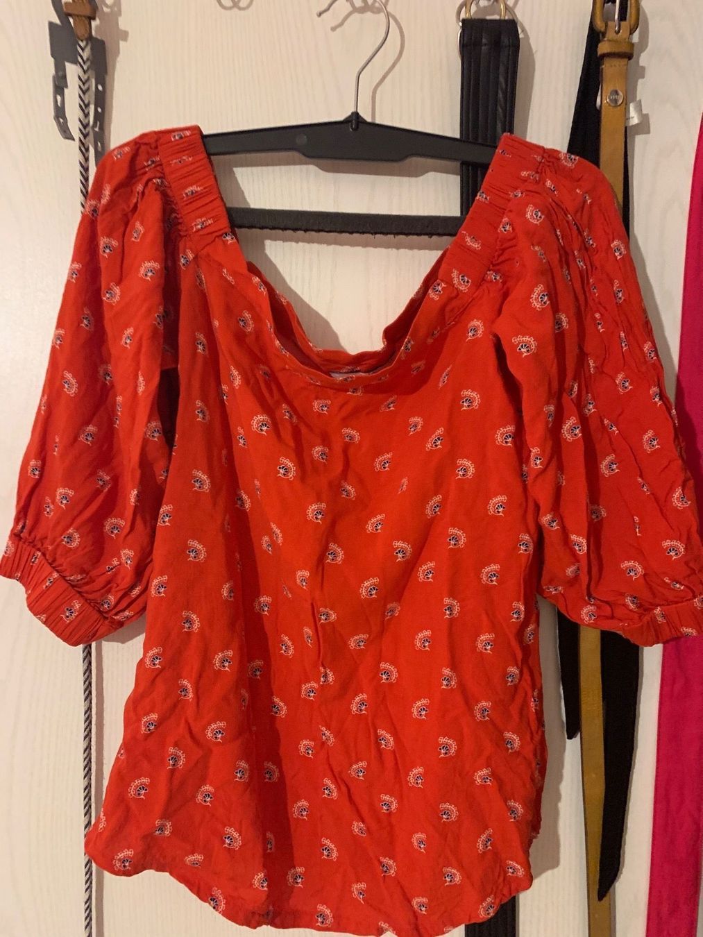 Esprit Tops: Schulterfreies Top – D'occasion à Triengen par nes_l8cj 1
