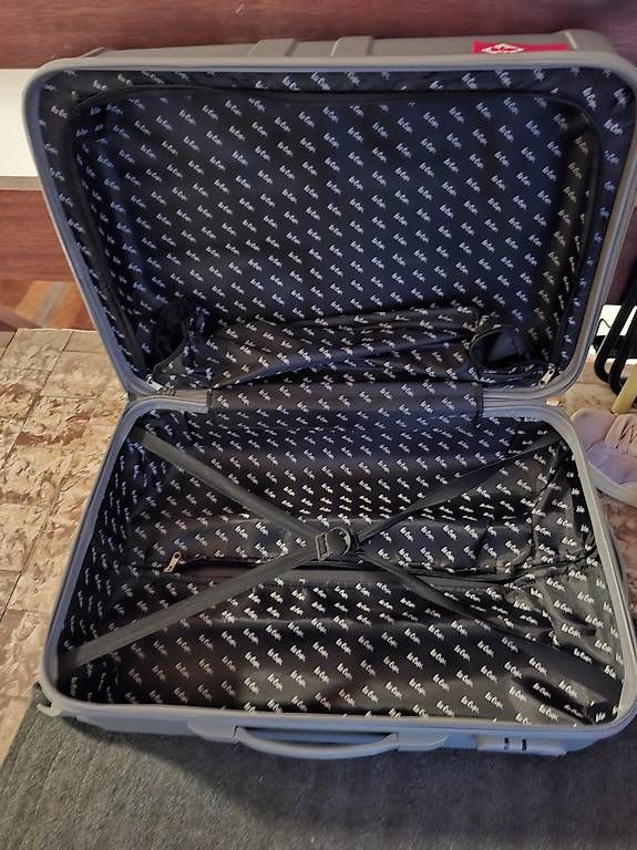 Valigie: Valise rigide Lee Cooper – Usato da Crans VD venduto da Yobia8 3