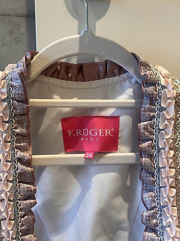 Kleider: Krüger Dirndl mit Bluse  – Gebraucht aus Schaffhausen von Sm.sh 1