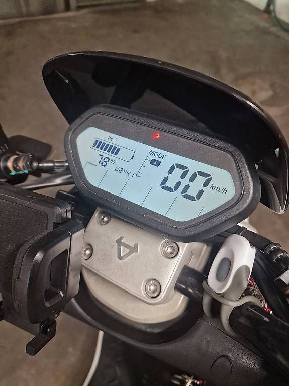 Veicoli elettrici: Niu NS1 Elektro Roller, 45km/h – Usato da Wallisellen venduto da Wallis8304 1