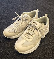 Cremefarbene Sneaker Puma Gr.39