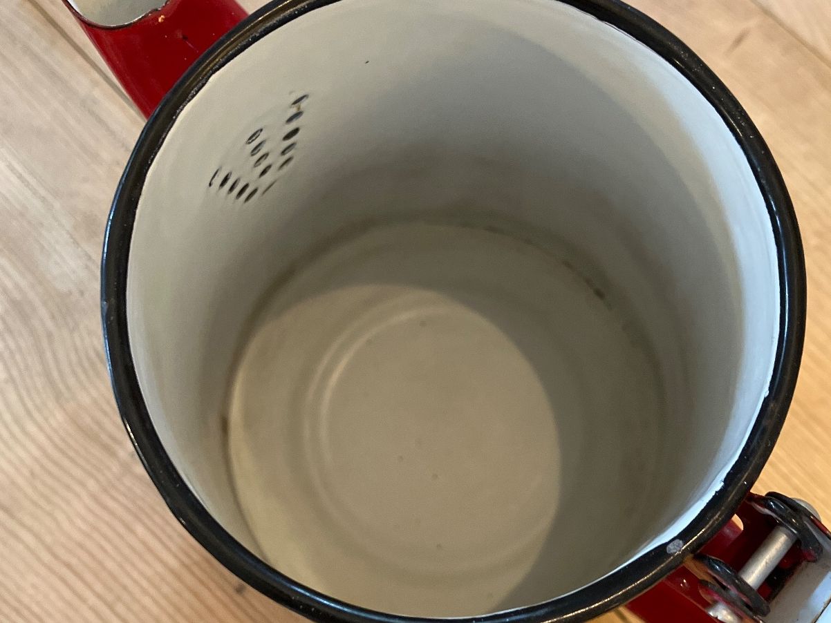 Caraffe: Krug - Emaille - Antik – Usato da Winterthur venduto da pompea 7