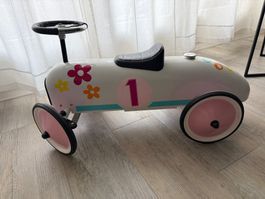 Tolles Rutschauto im Vintage-Stil für kleine Rennfahrer!