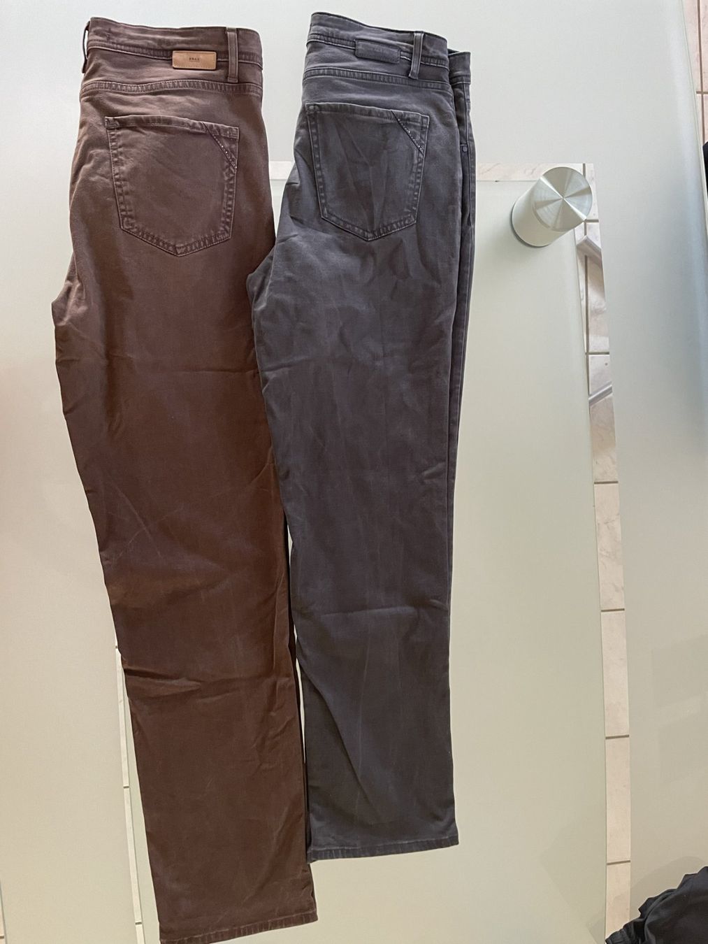 Brax Pantaloni: Hosen Brax Grösse 38 – Usato da Kappelen venduto da Waloga 1