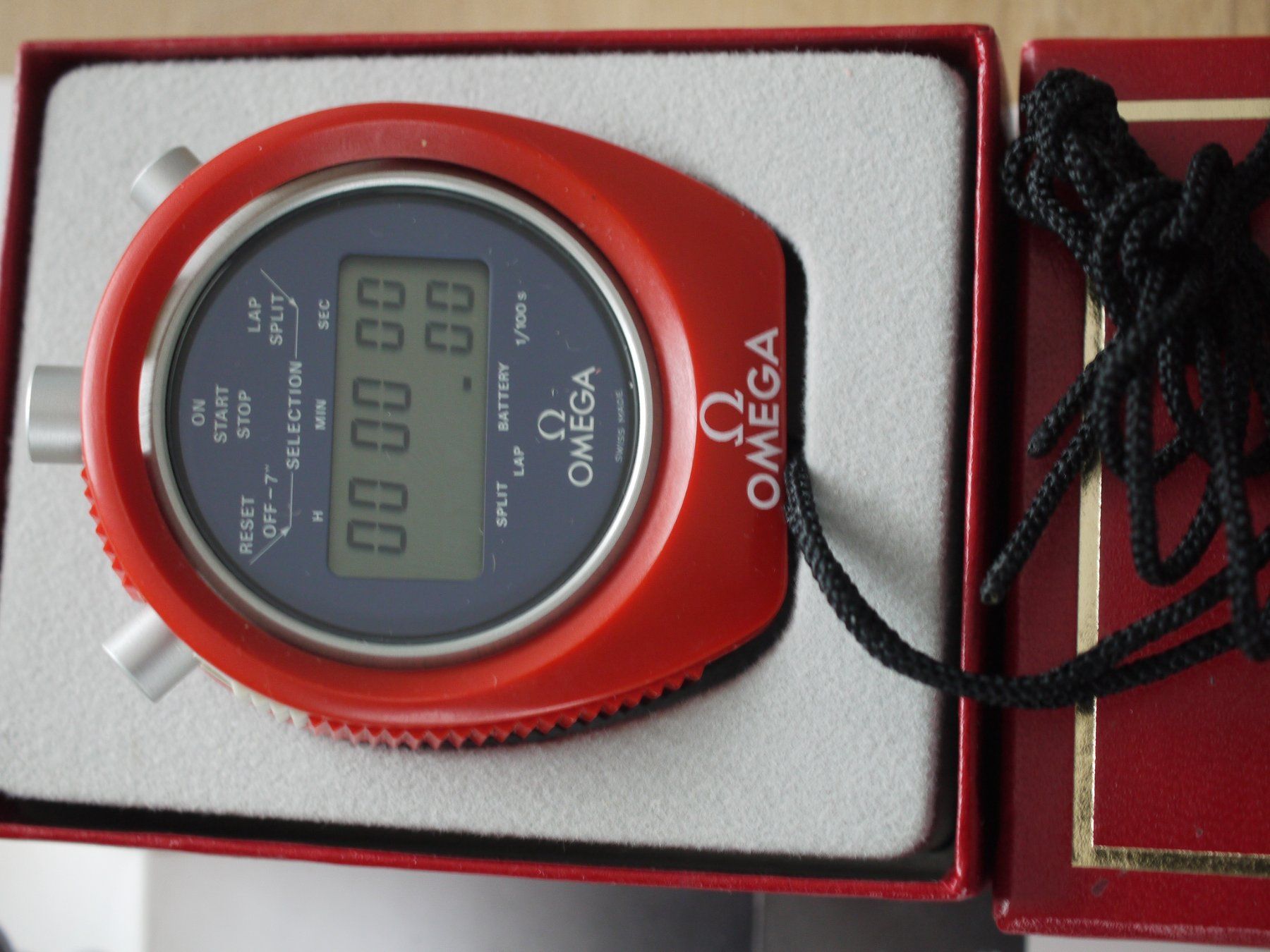 Omega Orologi: Omega Multifuntion LCD Quartz Electronic Stopwatch – Usato da Gross venduto da Retro20 1