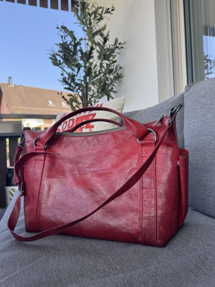 Freitag Borse da donna: Freitag R120 Austen – Usato da Volketswil venduto da Amb_ra36 1