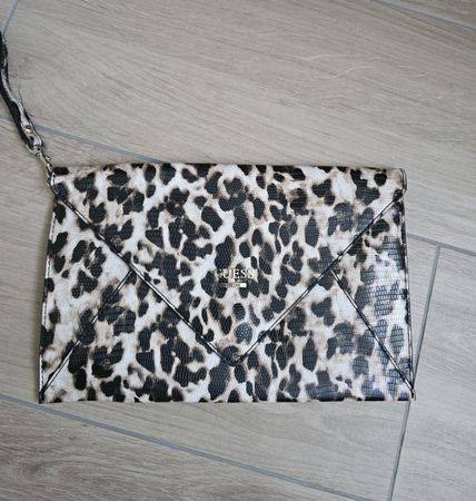 Pochette GUESS