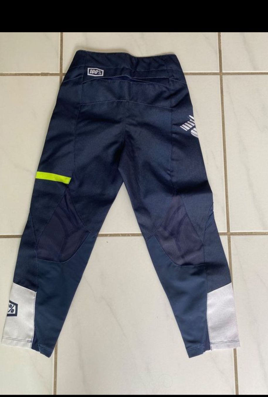 Pantaloni: 100% Bikehose, Grösse 24 – Usato da Remetschwil venduto da Sonya0 1