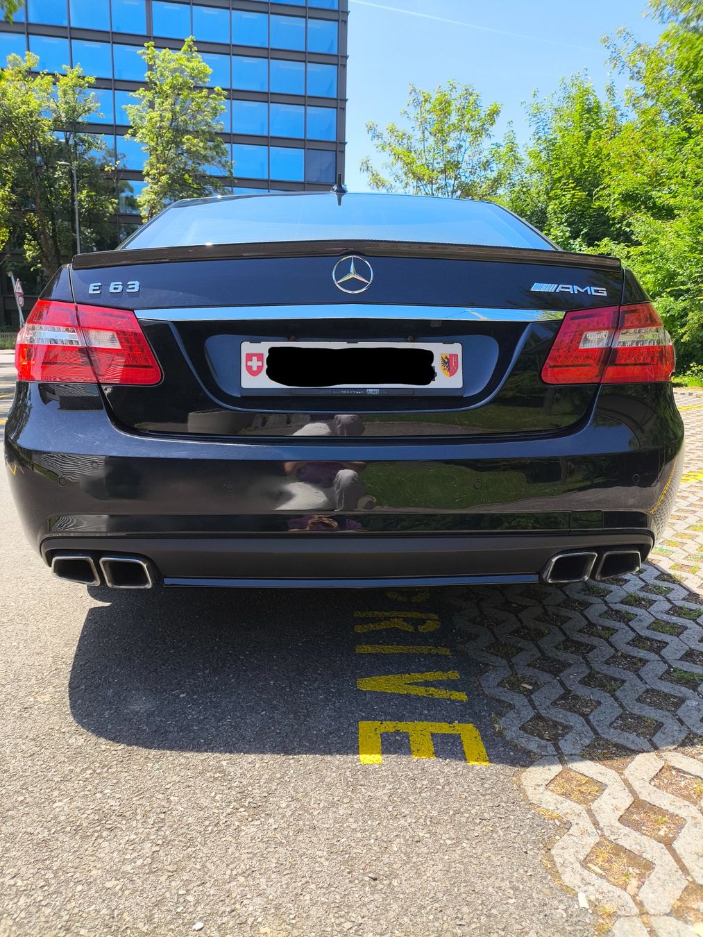 Mercedes-Benz Automobili: MERCEDES-BENZ E 63 AMG Performance,Speedshift MCT – Usato da Genève venduto da Benz2017 3