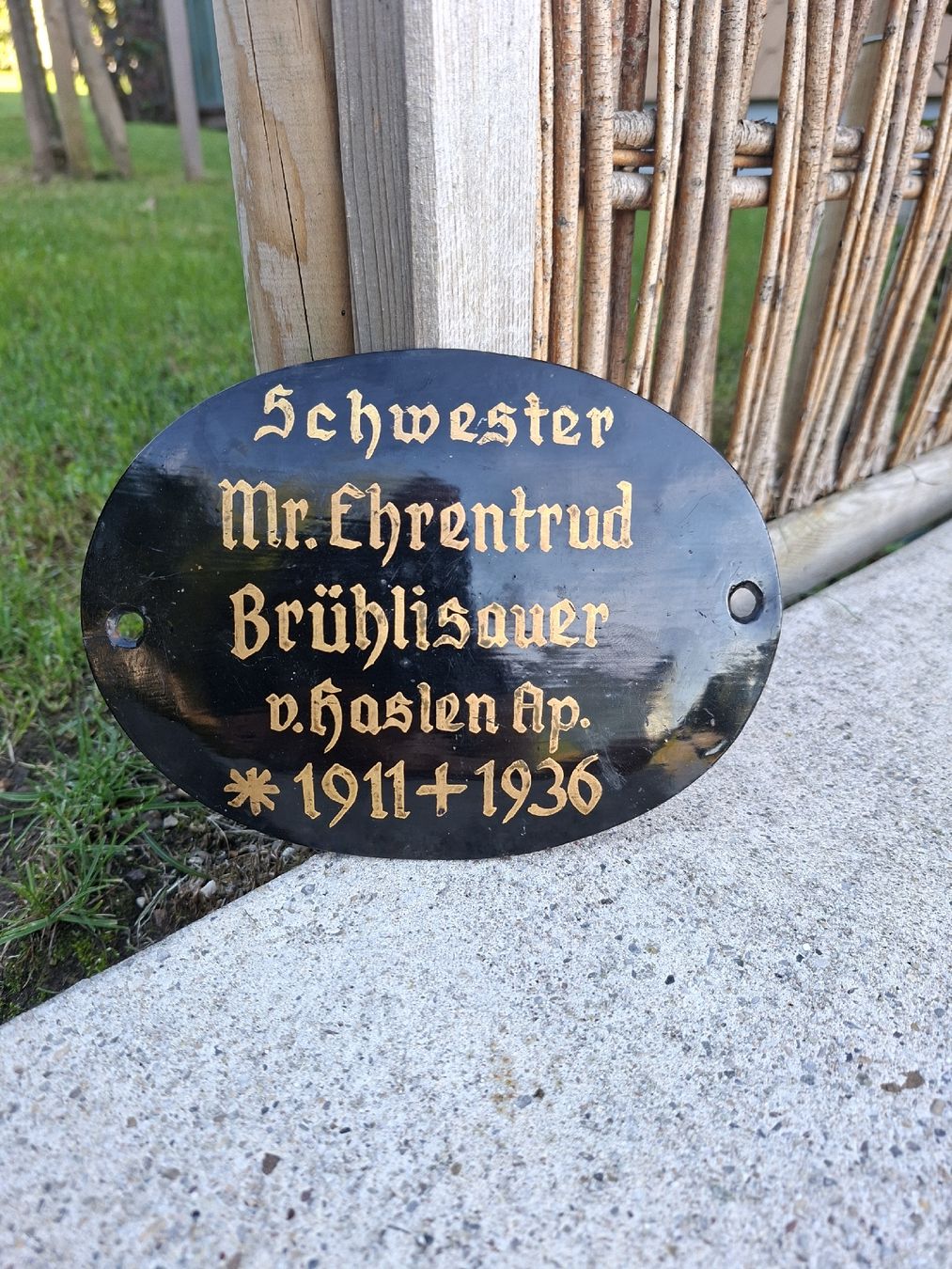 Schilder: Emailschild 1936 bombiert – Gebraucht aus Ganterschwil von HeidiuPeter