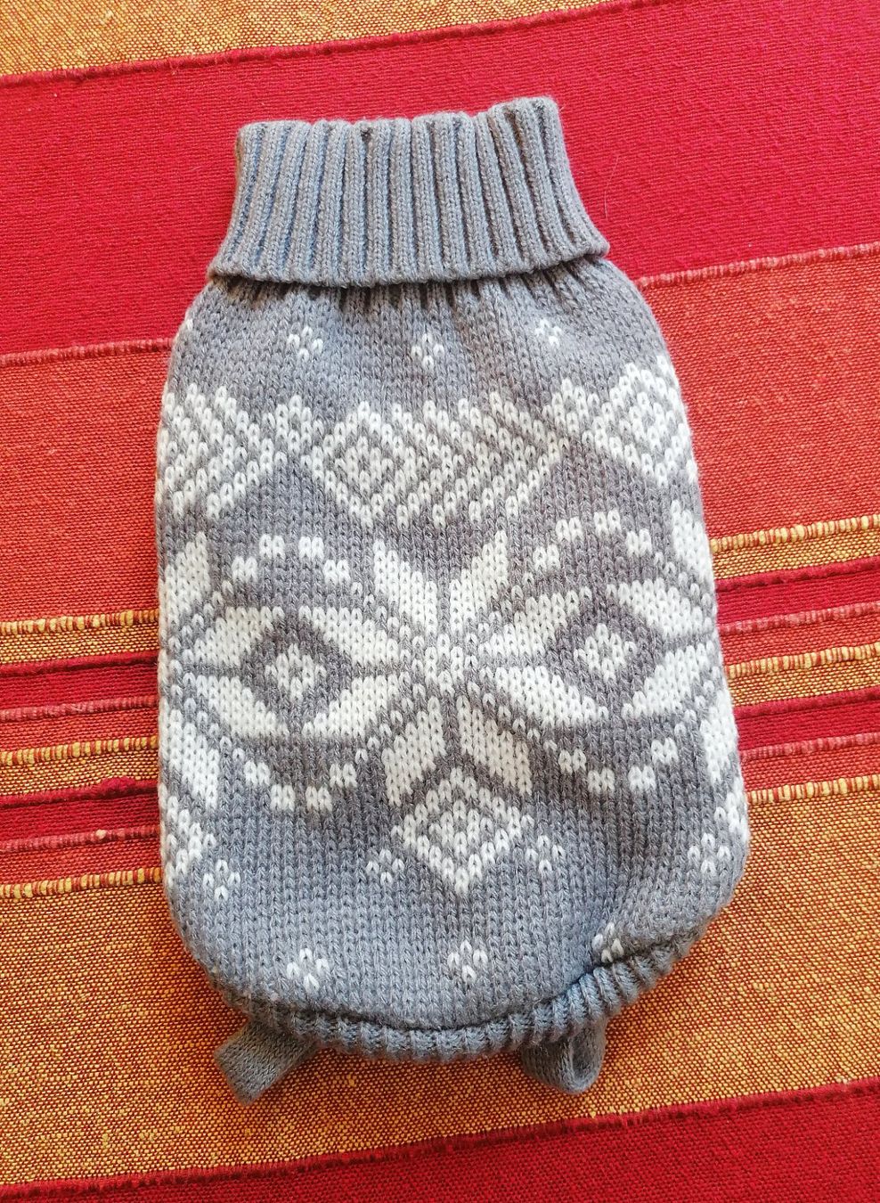 Abbigliamento: Strick Katzenpullover oder Hundepullover - Ca. Grösse S – Usato da Brunnadern venduto da -Amarilis-